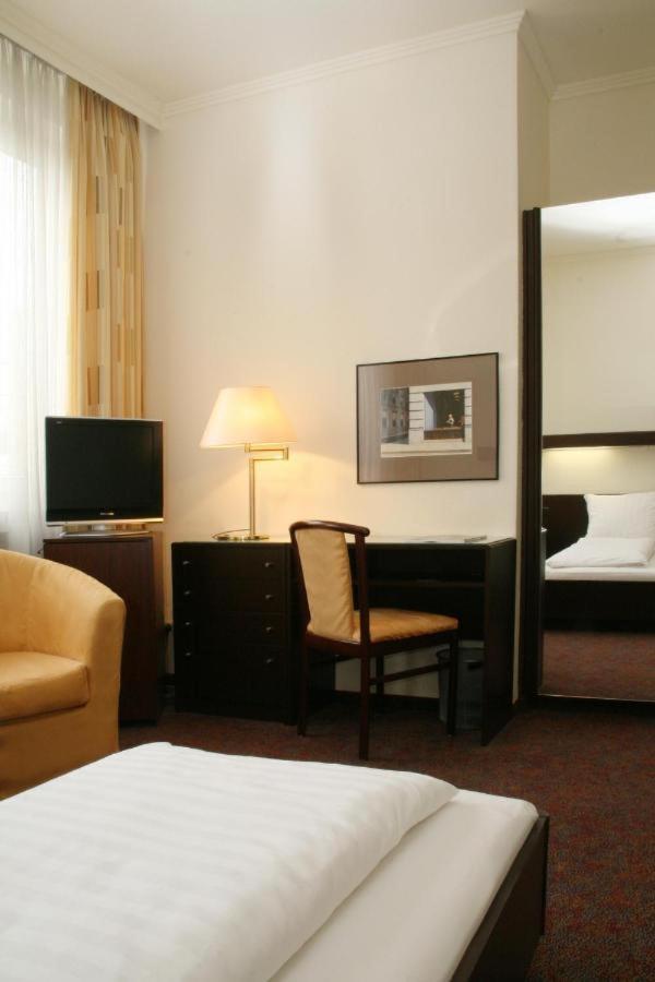 Isar City Pension Мюнхен Экстерьер фото